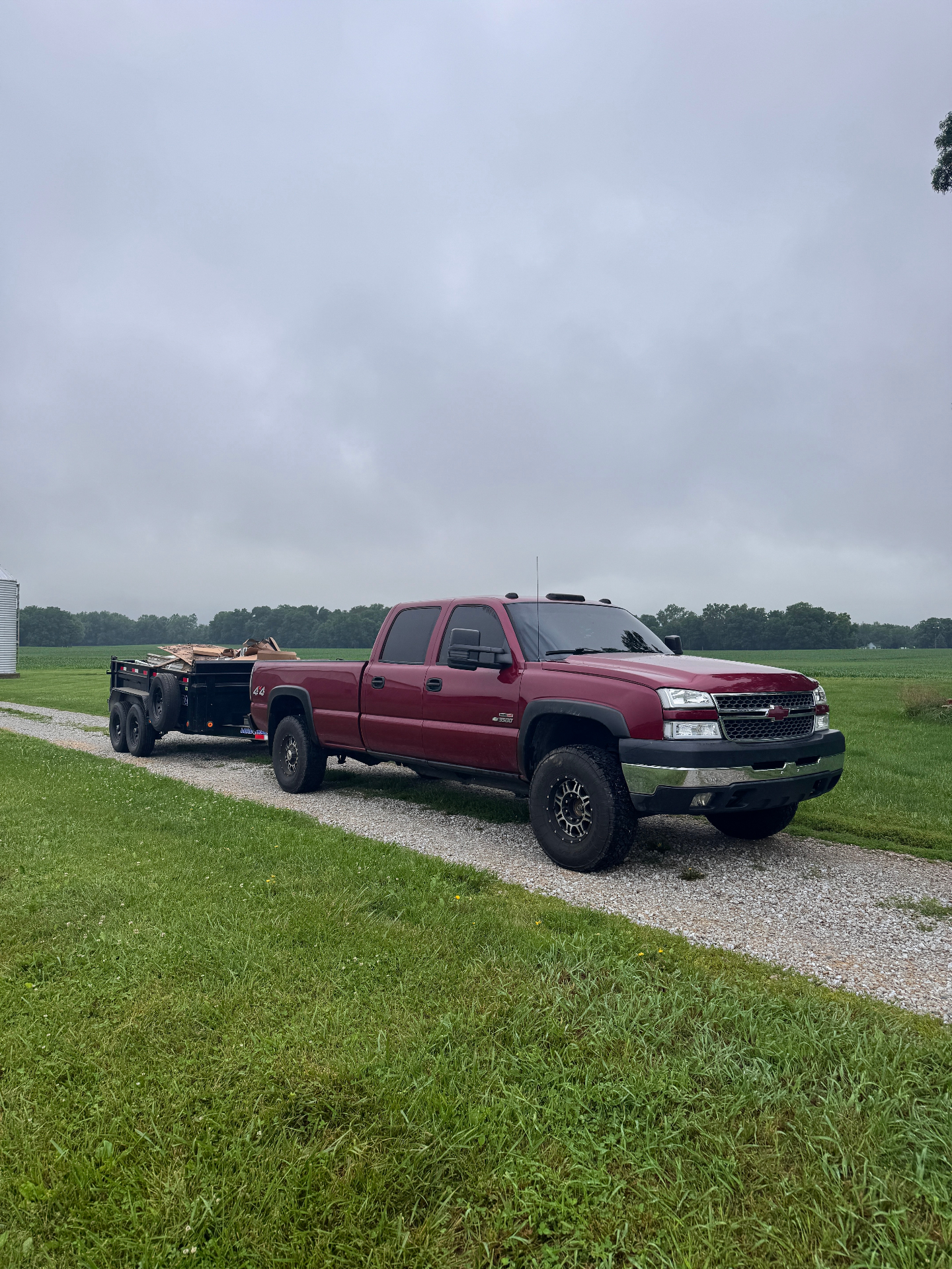 Yard Cleanups & Junk Removal